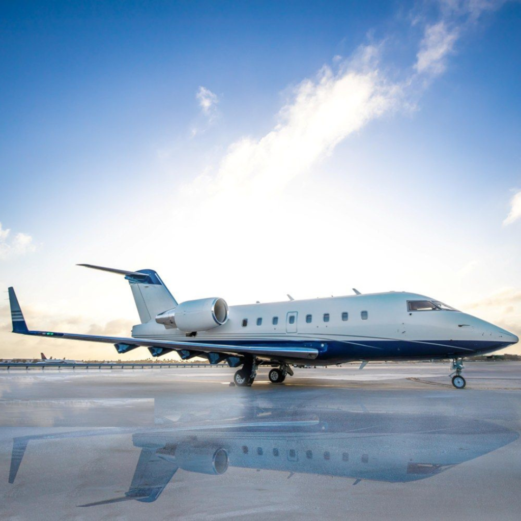 Challenger 604